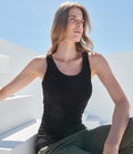 Women's feel good stretch vest