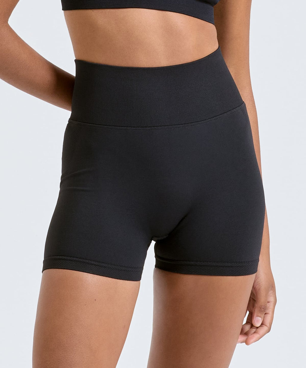 Recycled scrunch shorts